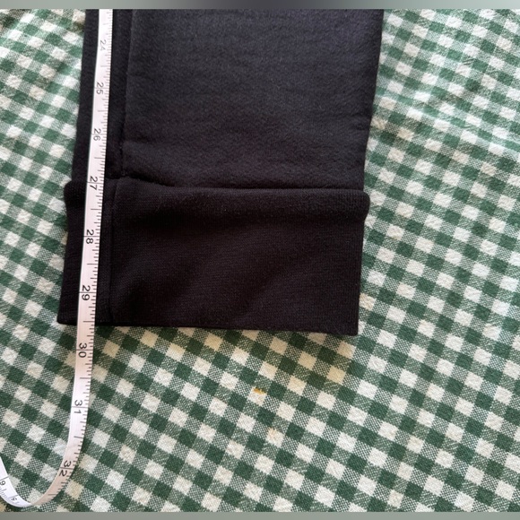 Faculty of Law University of Alberta Sweatpants - Picture 8 of 11